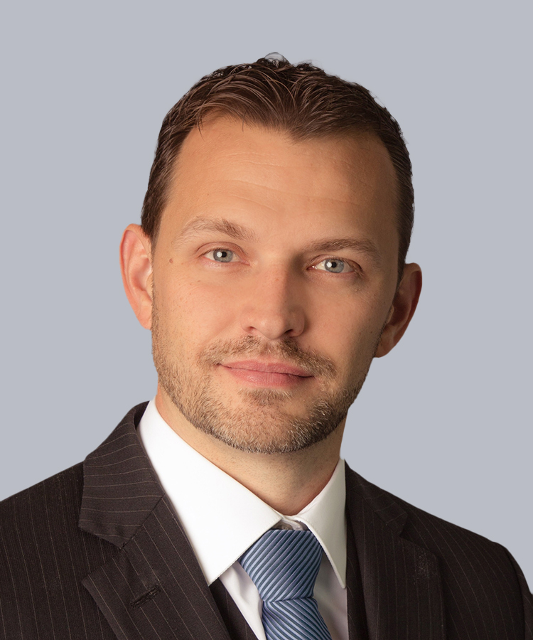 Adam Campbell | Amplēo - Ampleo